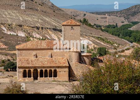 Iglesia de San Pedro Apóstol, Románico, siglo XII -declarada Monumento Histórico Artístico Nacional en 1935-, Caracena, Soria, comunidad autónoma de Castilla y León, Spain, Europe. Stock Photo