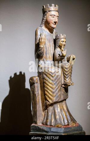 Mare de Deu from the Ternelles cell, 13th century, late Romanesque carving, Hermitage of Cel.la Vella, pollensa museum, Majorca, Balearic Islands, Spain. Stock Photo