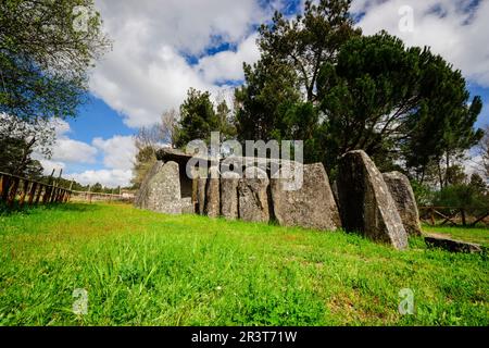 dolmen de Cunha Baixa, entre 3000 y 2500 aC, Beira Baixa, Portugal, europa. Stock Photo