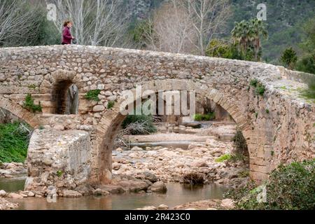 Pont Romà, Puente Romano sobre el torrente de Sant Jordi, 'Puente de Cubelles', Pollença , Mallorca, Balearic islands, spain. Stock Photo