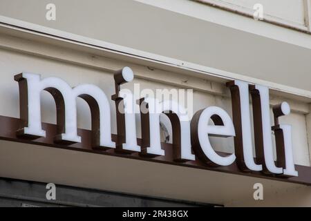 Minelli deals shoes france