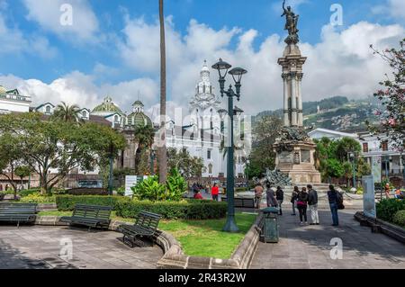 Independence Square with the Metropolitan Cathedral and the Monument to the Heroes of Independence (1809), Quito, Pichincha Province, Ecuador, Unesco Stock Photo