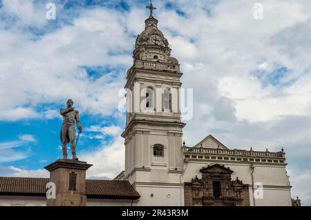 Church of Santo Domingo and statue of the Army General Antonio Jose de Sucre, Quito, Pichincha Province, Ecuador, Unesco World Heritage Site Stock Photo