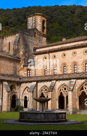 Iranzu Monastery, Santa Maria la real de Iranzu, Cloister, Abarzuza, Navarre, Spain Stock Photo