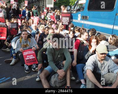 Paris, France. 26th May, 2023. Environmental activists protest against a planned oil pipeline in East Africa outside the building where the annual general meeting of French oil and gas giant TotalEnergies is to be held. Credit: Rachel Boßmeyer/dpa/Alamy Live News Stock Photo