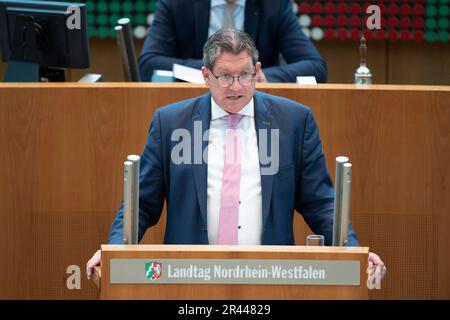 Dusseldorf, Deutschland. 24th May, 2023. Dietmar BROCKES, FDP parliamentary group, during his speech at the 33rd session of the North Rhine-Westphalia state parliament, in the North Rhine-Westphalia state parliament, Duesseldorf on May 24th, 2023 Credit: dpa/Alamy Live News Stock Photo