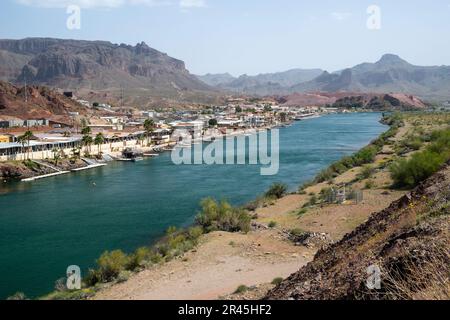 View across the Colorado River into Arizona from Parker Dam, California on a beautiful spring day. Stock Photo