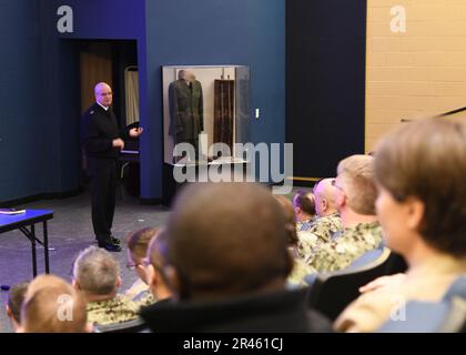 Rear Adm. Carl Lahti, Commander, Navy Region Japan, addresses sailors during a town hall meeting at Navy Reserve Center Minneapolis. Navy Reserve Center Minneapolis is part of Navy Reserve Region Readiness and Mobilization Command, Everett. Stock Photo