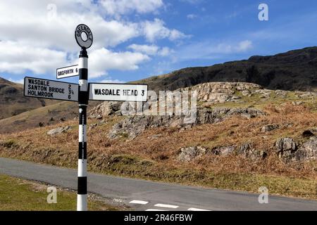 Roadsign at Wastwater in the Lake District, England Stock Photo