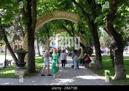 Pyatigorsk, Russia. 25th May, 2023. Residents of Russia and tourists walk along the Flower Garden Park at the Mineralnye Vody resort in the Russian Federation. (Credit Image: © Maksim Konstantinov/SOPA Images via ZUMA Press Wire) EDITORIAL USAGE ONLY! Not for Commercial USAGE! Stock Photo