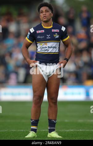 Derrell Olpherts #16 of Leeds Rhinos celebrates with his team mates ...