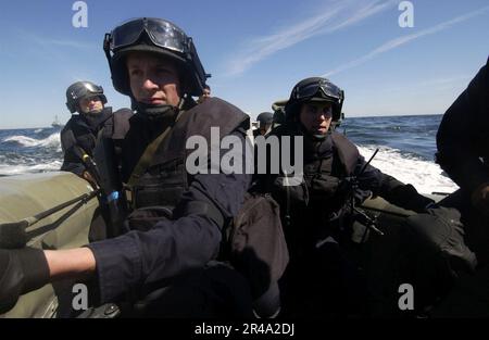 US Navy Sailors assigned the boarding team aboard the guided missile ...