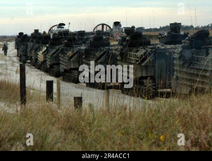 Amphibious Assault Vehicles (AAV) of the 26th Marine Expeditionary Unit ...