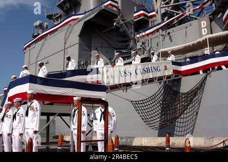 US Navy  USS Cushing (DD 985), the last Spruance-class destroyer, is decommissioned on the ship's 26th anniversary. Stock Photo