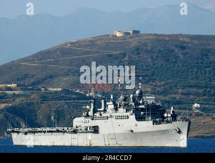 Austin Class A US Navy Austin-class amphibious transport dock ship USS Ponce ...