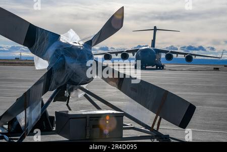 A C 17 Globemaster III aircraft from Pittsburgh Air Reserve