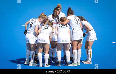 London, UK. 27th May, 2023. Belgium's players pictured during a game between Belgium's Red Panthers and China, match 1 (out of 12) in the group stage of the 2023 Women's FIH Pro League, Saturday 27 May 2023 in London, United Kingdom. BELGA PHOTO VIRGINIE LEFOUR Credit: Belga News Agency/Alamy Live News Stock Photo