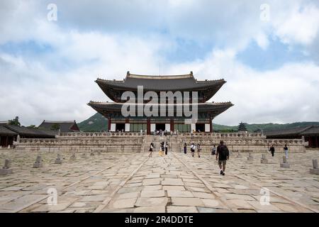 Seoul, South Korea - 14 July 2022: View of the building in Gyeongbokgung Palace Stock Photo