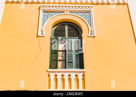 Balcony detail. The Central Mosque, or aljama mosque, is the largest in the Spanish city of Melilla. Located in the Modernista Ensanche, it is part of Stock Photo