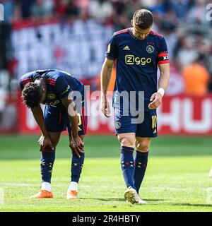 ENSCHEDE - Mohammed Kudus of Ajax, Dusan Tadic of Ajax are fed up with the loss during the Dutch premier league match between FC Twente and Ajax at Stadion De Grolsch Veste on May 28, 2023 in Enschede, Netherlands. ANP VINCENT JANNINK Stock Photo