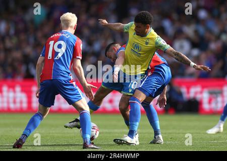 Nottingham Forest's Morgan Gibbs-White (centre) battle for the ball with Crystal Palace's Will Hughes (left) and Joel Ward during the Premier League match at Selhurst Park, London. Picture date: Sunday May 28, 2023. Stock Photo