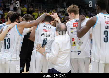 Cremona, Italy. 28th May, 2023. Vanoli Cremona during Playoff semifinals - Vanoli Cremona vs Fortitudo Flats Service Bologna, Italian Basketball Serie A2 Men Championship in Cremona, Italy, May 28 2023 Credit: Independent Photo Agency/Alamy Live News Stock Photo