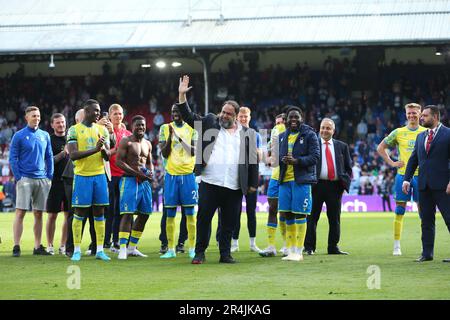 Selhurst Park, Selhurst, London, UK. 28th May, 2023. Premier League Football, Crystal Palace versus Nottingham Forest; Nottingham Forest owner Evangelos Marinakis acknowledges the fans Credit: Action Plus Sports/Alamy Live News Stock Photo