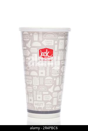 IRIVNE, CALIFORNIA - 29 MAY 20223: A disposable drink cup from Jack in the Box fast-food restaurant. Stock Photo