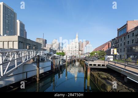 USA, Massachusetts, Boston, Harbor canal. Stock Photo