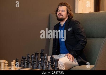 Stavanger 20230529.Magnus Carlsen plays blitz chess against Dommaraju Gukesh  during Norway Chess 2023 which is held in Finansparken in Stavanger. Photo:  Carina Johansen / NTB Stock Photo - Alamy