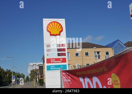 30 MAY 2023/ Dutch shell gasoline station in Kastrup Copenhagen Denmark.    .(Photo by Francis Joseph Dean/Dean Pictures) Stock Photo