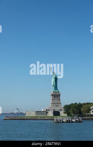 US, New York, The statue of liberty as seen from the Hudson river. Stock Photo
