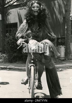 Actress Barbara Bouchet naked in a film Stock Photo - Alamy