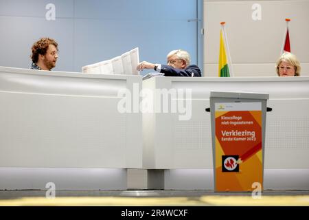 THE HAGUE - Counting the votes of the electoral colleges of Bonaire, Sint Eustatius and Saba and of the electoral college non-residents cast their votes in the council chamber for the members of the Senate. The election of the members of the Senate takes place every four years. ANP ROBIN VAN LONKHUIJSEN netherlands out - belgium out Stock Photo