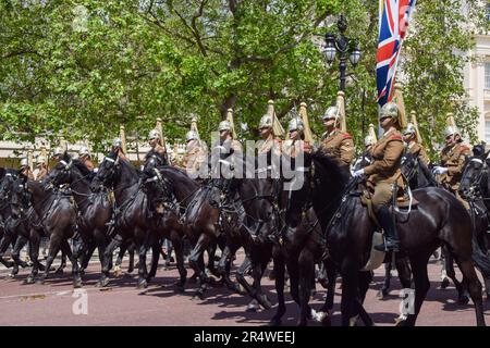 London, UK. 30th May 2023. Members of the Household Cavalry rehearse on The Mall ahead of Trooping The Colour, the celebration of the birthday of King Charles III, which takes place on 17th June. Credit: Vuk Valcic/Alamy Live News Stock Photo