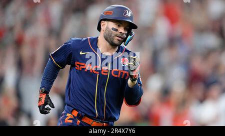 Houston Astros' Jose Altuve runs the bases after hitting a grand slam  against the Minnesota Twins during the seventh inning of a baseball game  Monday, May 29, 2023, in Houston. (AP Photo/David