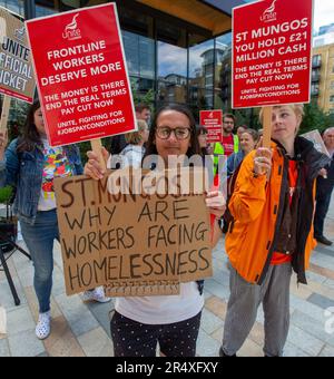 London, England, UK. 30th May, 2023. Workers are seen at the picket line outside head office of homelessness charity St Mungo's as they start month long strike over pay. (Credit Image: © Tayfun Salci/ZUMA Press Wire) EDITORIAL USAGE ONLY! Not for Commercial USAGE! Stock Photo