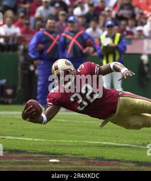 September 23, 2001 - San Francisco, California, U.S - St. Louis Rams  running back Marshall Faulk (28) runs with ball on Sunday, September 23,  2001, in San Francisco, California. The Rams defeated