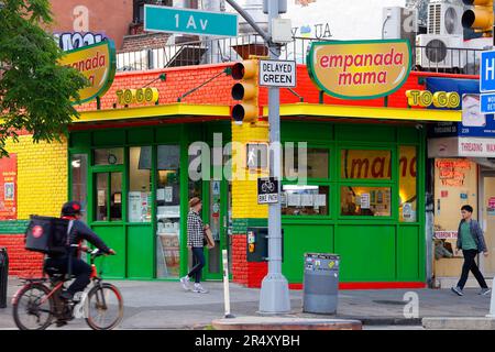 Empanada Mama, 239 1st Ave., New York, NYC storefront photo of a Latin American pasty shop in Manhattan's East Village neighborhood. Stock Photo