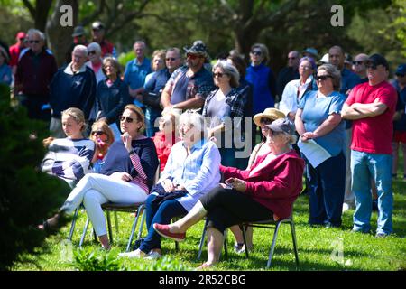 Memorial Day Event.  Dennis, Massachusetts, (Cape Cod) , USA.  Audience watching the event Stock Photo
