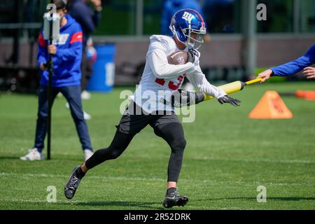 New York Giants wide receiver David Sills V (13) performs a drill at the  NFL football team's practice facility, Wednesday, May 31, 2023, in East  Rutherford, N.J. (AP Photo/John Minchillo Stock Photo - Alamy