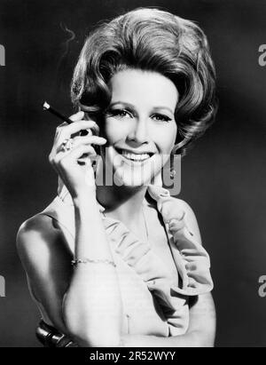 THE SPLIT, Julie Harris, 1968 Stock Photo - Alamy