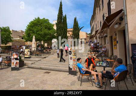 Guests in cafe, stairs to Calvary in Pollensa, Majorca, Balearic Islands, Spain, Pollenca Stock Photo