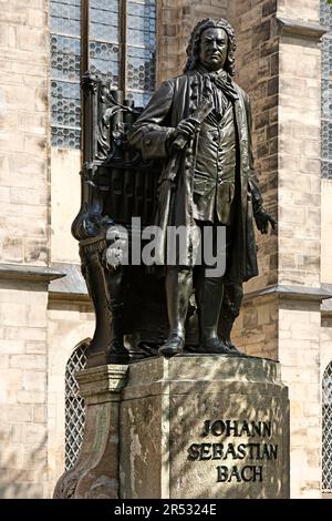 New Bach Monument on the Thomaskirchhof by Carl Seffner, Leipzig, Saxony, Germany Stock Photo