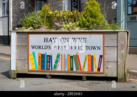 Hay on Wye World's first book town sign, Hay on Wye, Powys, Wales Stock Photo