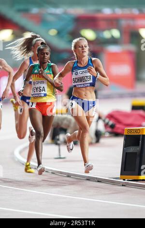 Karissa Schweizer running the 5000m at the 2019 World Athletics Championships in Doha. Stock Photo