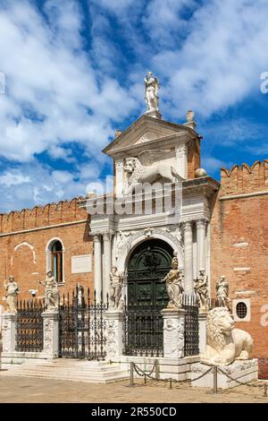Portal Ingresso di Terra of the arsenal in Venice with statues Stock Photo
