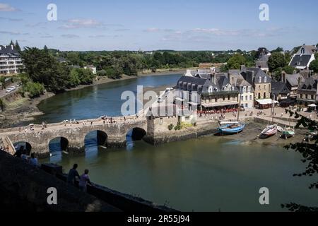 Auray (Brittany, north-western France): Saint-Goustan harbour Stock Photo