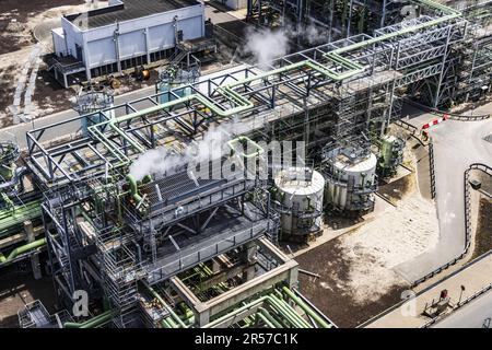 ROTTERDAM - An overview of the Neste refinery on the Maasvlakte. Biodiesel and soon also sustainable jet fuel are produced here. ANP JEFFREY GROENEWEG netherlands out - belgium out Stock Photo