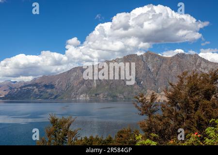 A Summer's Day at Lake Hawea Stock Photo